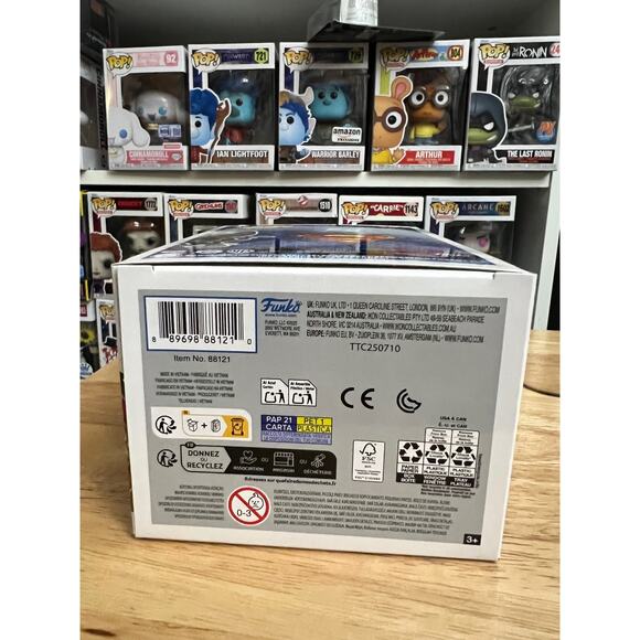 OFFICIAL LE NYCC STICKER METALLIC Brainiac Funko Pop #574 DC Superman Krypton - Picture 6 of 6